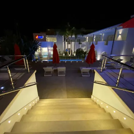 Ganimede Hotel 4*