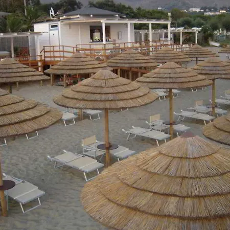 Ganimede Hotel 4*