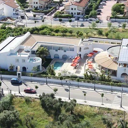 Ganimede 4* Sperlonga